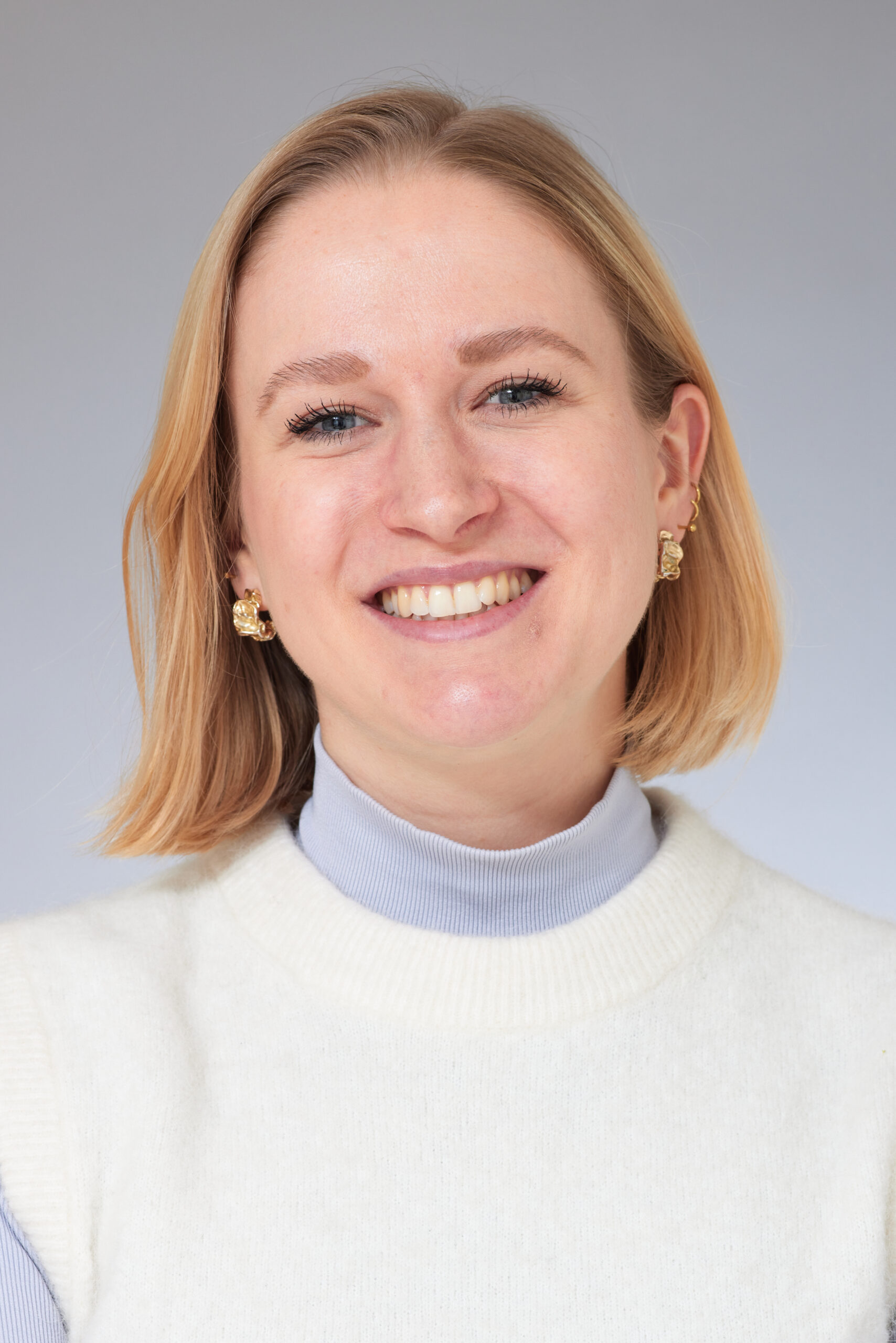 Seelemeyer-Hanna-39-40×60